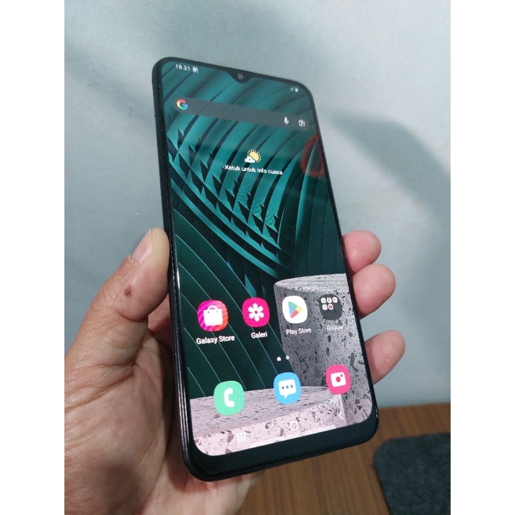Samsung A30s 4/64gb original Sein