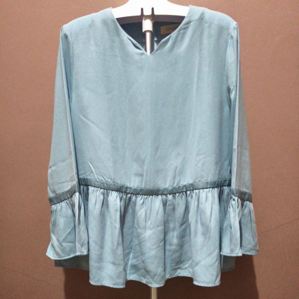 blouse omara