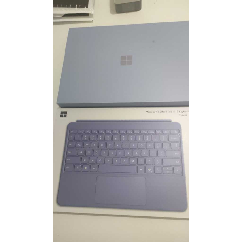 Microsoft Surface Pro 12X plus 512gb