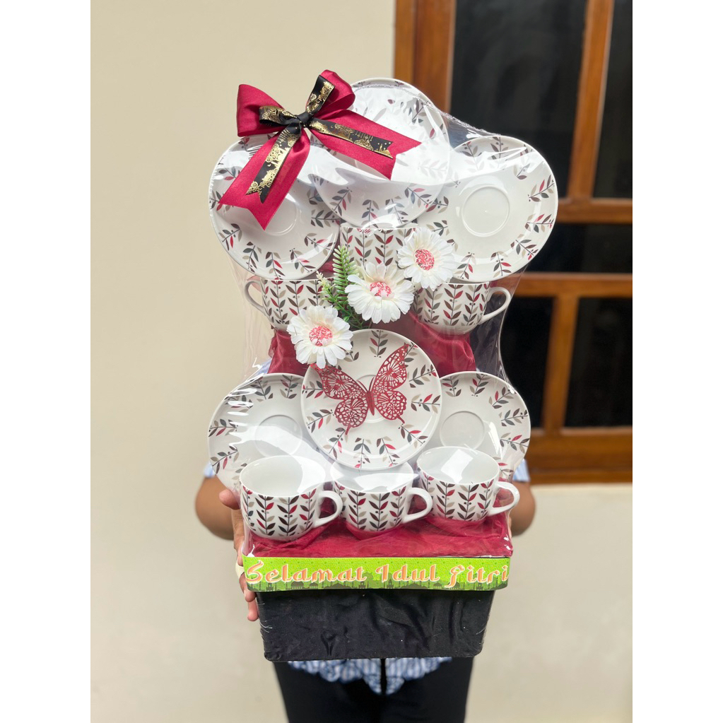 parcel premium set cangkir semarang/parcel lebaran/parcel murah semarang/parcel cangkir set