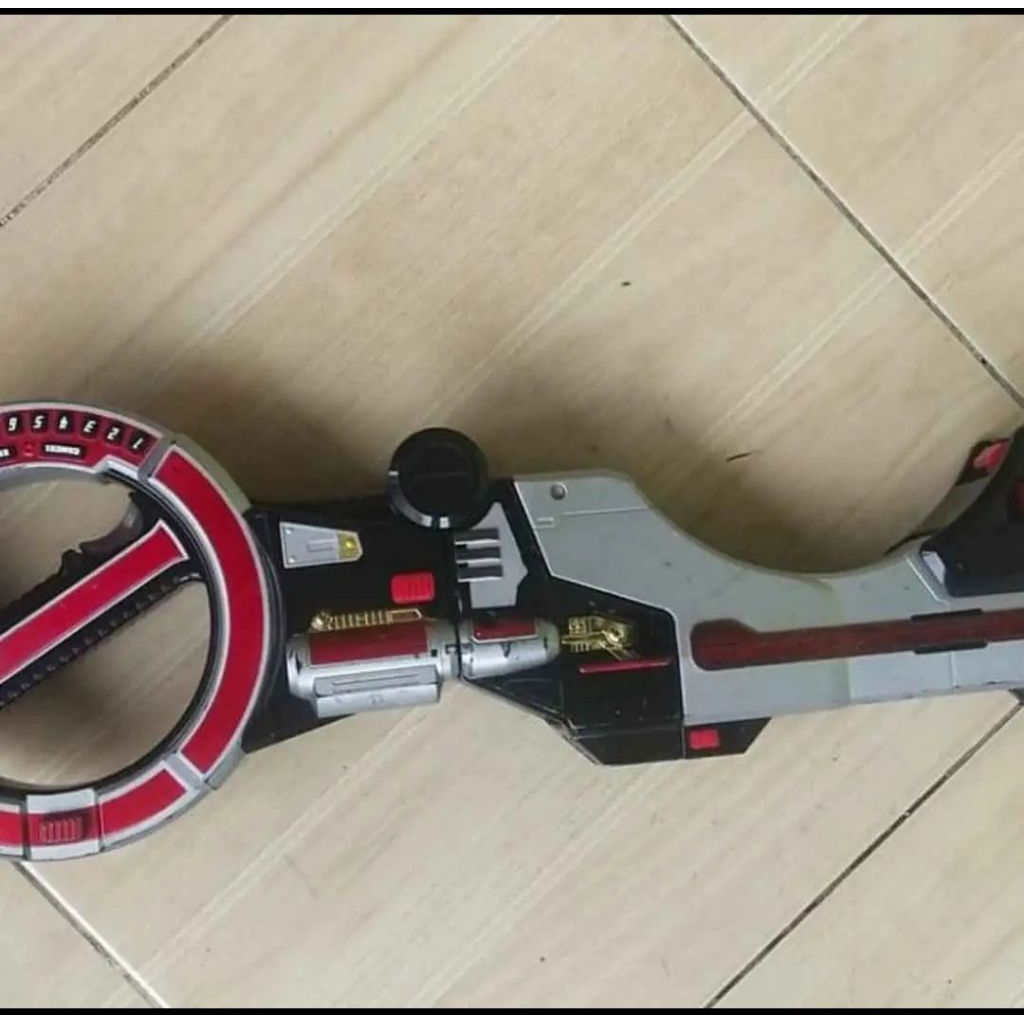 mainan DX blaster Kamen rider faiz