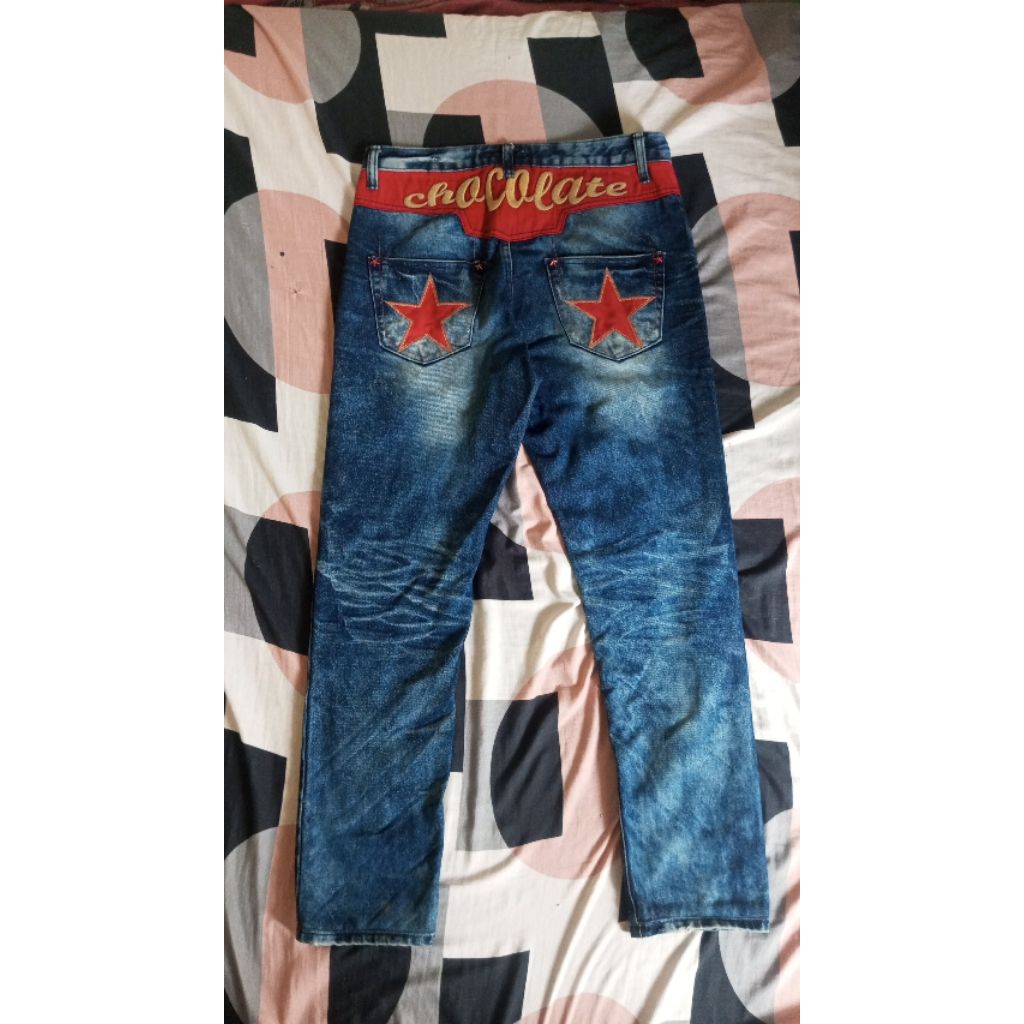Jeans feding bintang