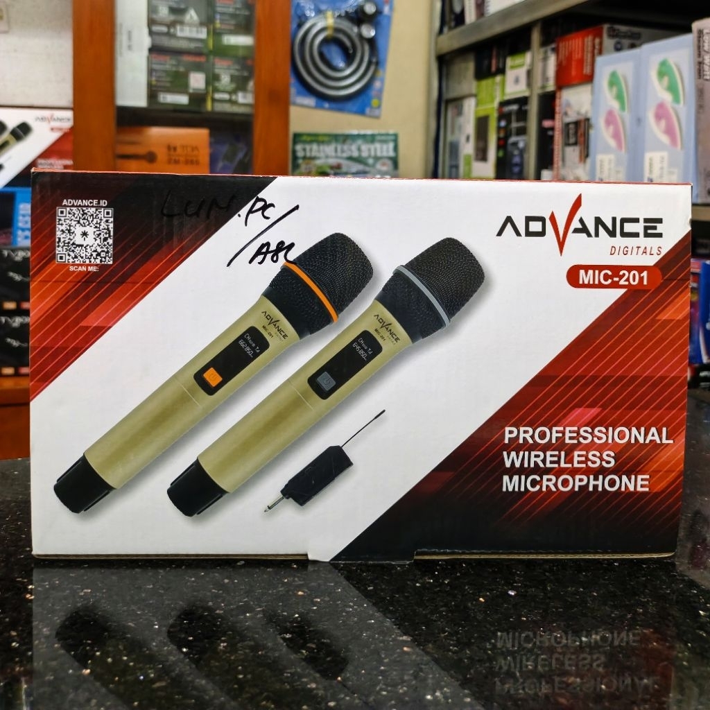 Mic Advance-201