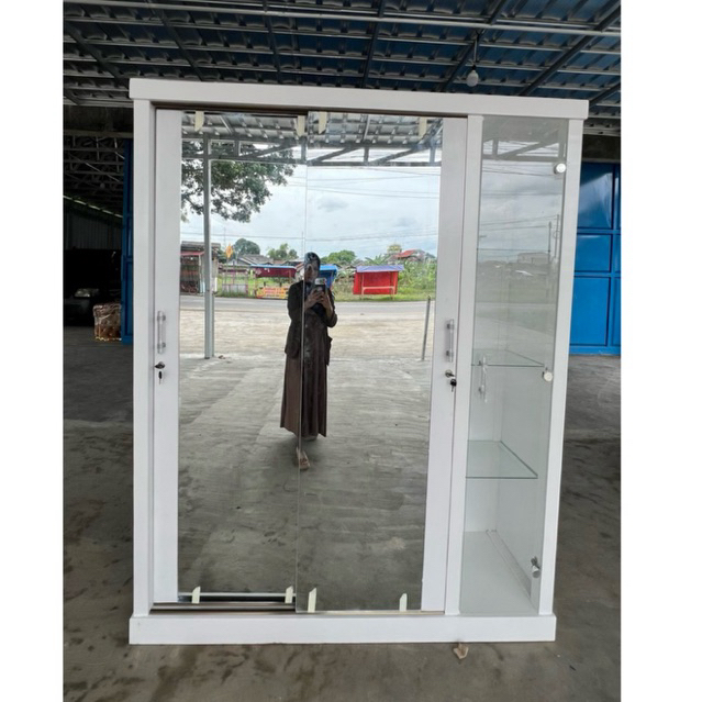 Lemari Pakaian Sliding Full kaca+Hias Tas/Uk 180x50x2m