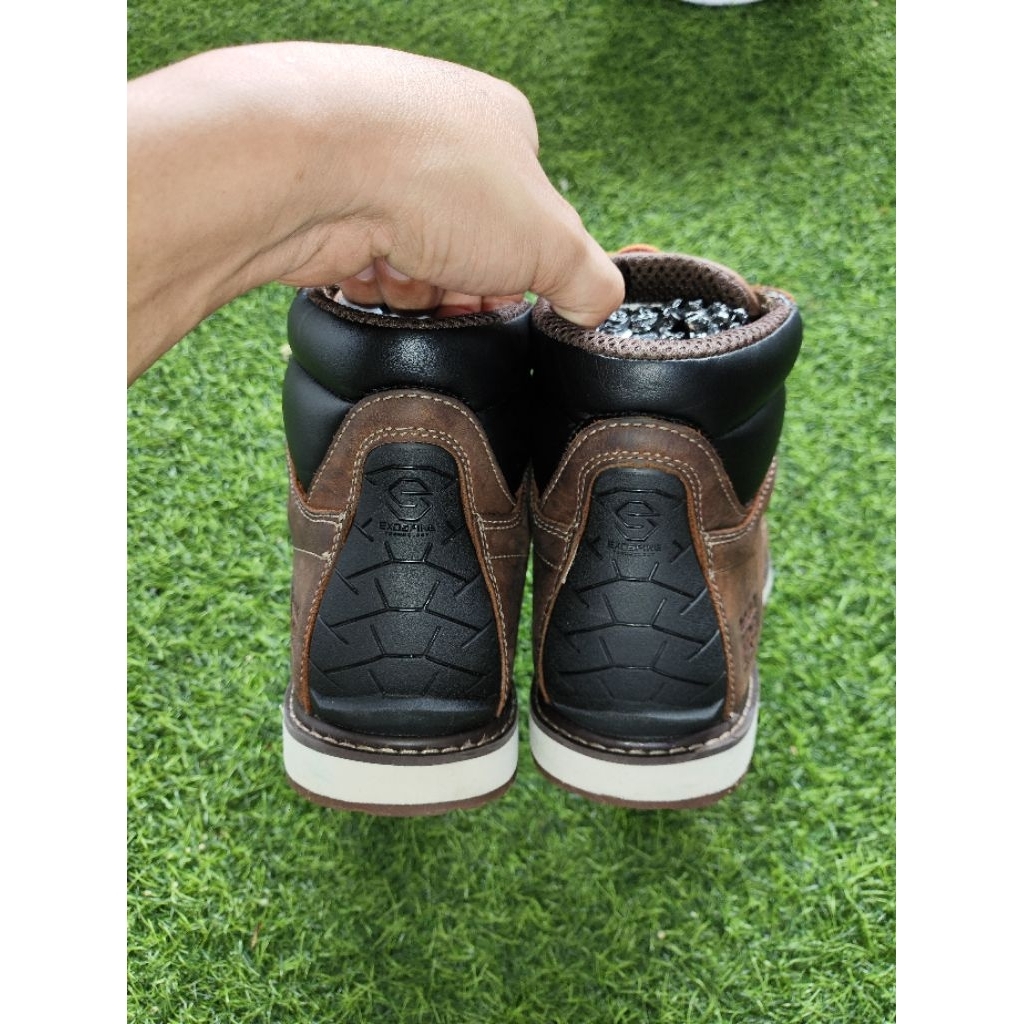 sepatu irvine safety moctoe