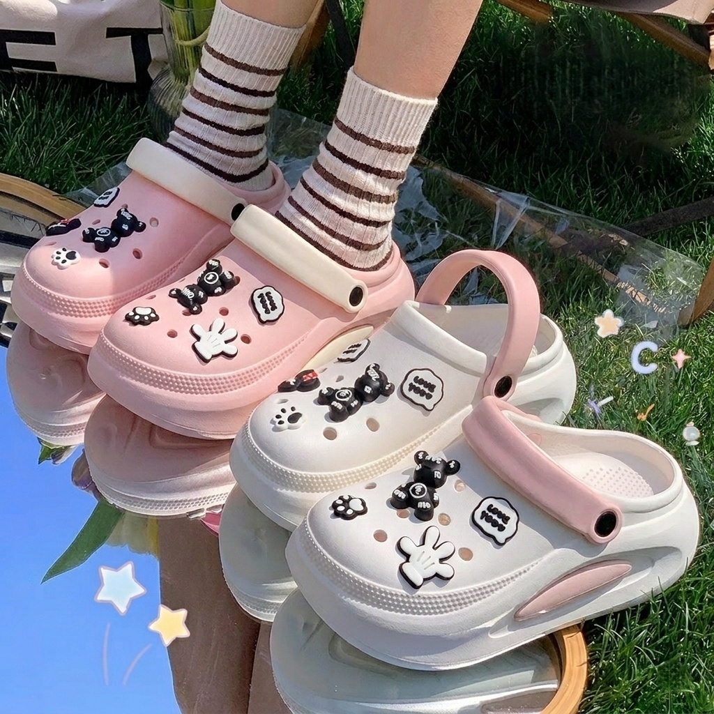 Sandal Clog Wanita Korea DIY Karakter Beruang Lucu Anti Slip Sandal Selop Wedges Platform Empuk  EVA