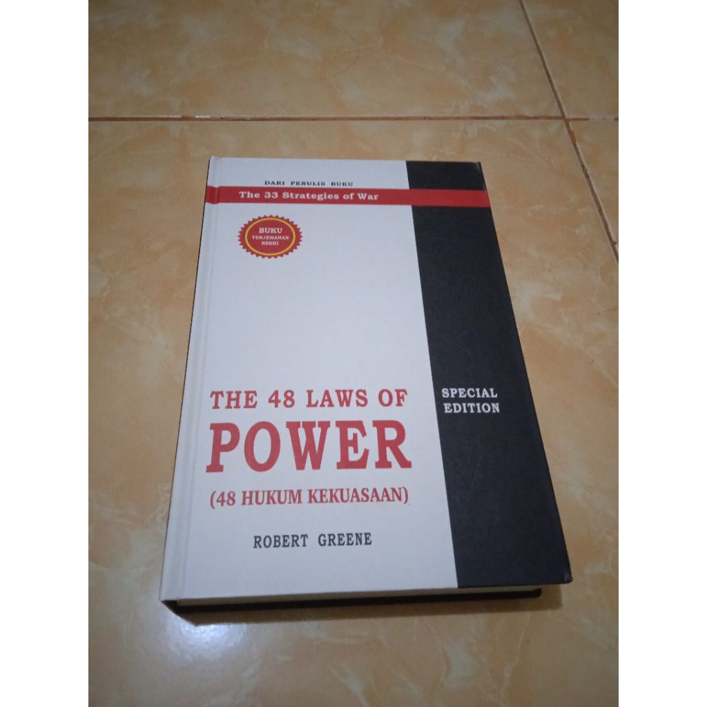Buku 48 Hukum Kekuasaan (The 48 Laws of Power) by Robert Greene