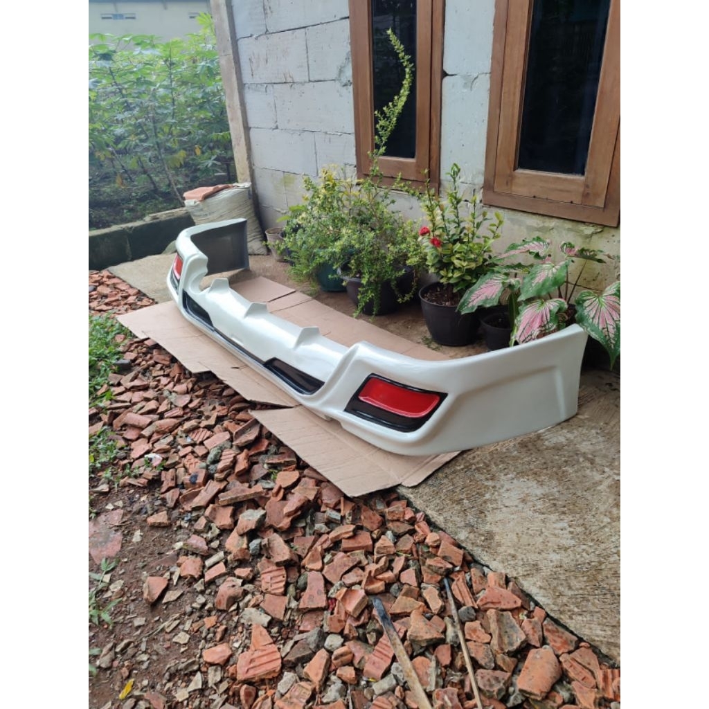 Bodykit sigra/ calya model yariz