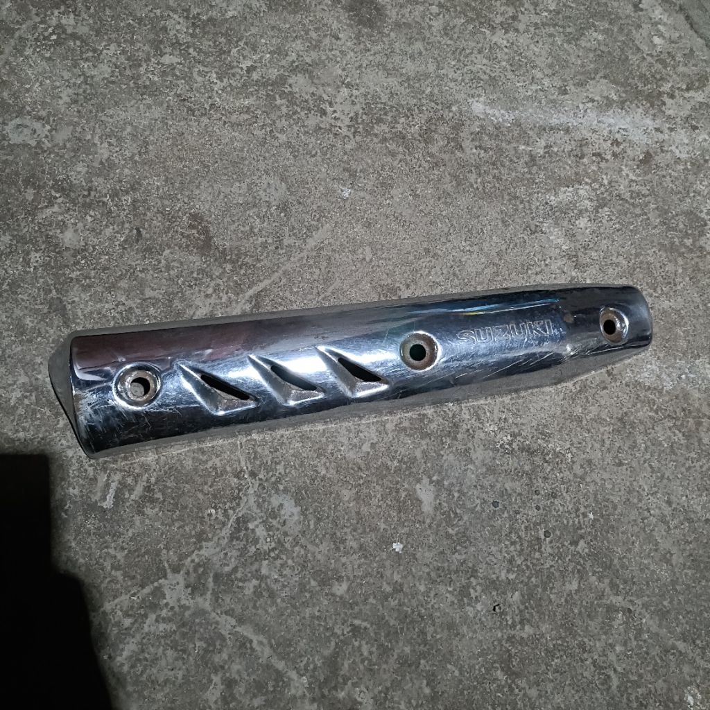 Tameng cover tutup pelindung knalpot Suzuki Shogun 125 R shogun 125 sp original copotan motor