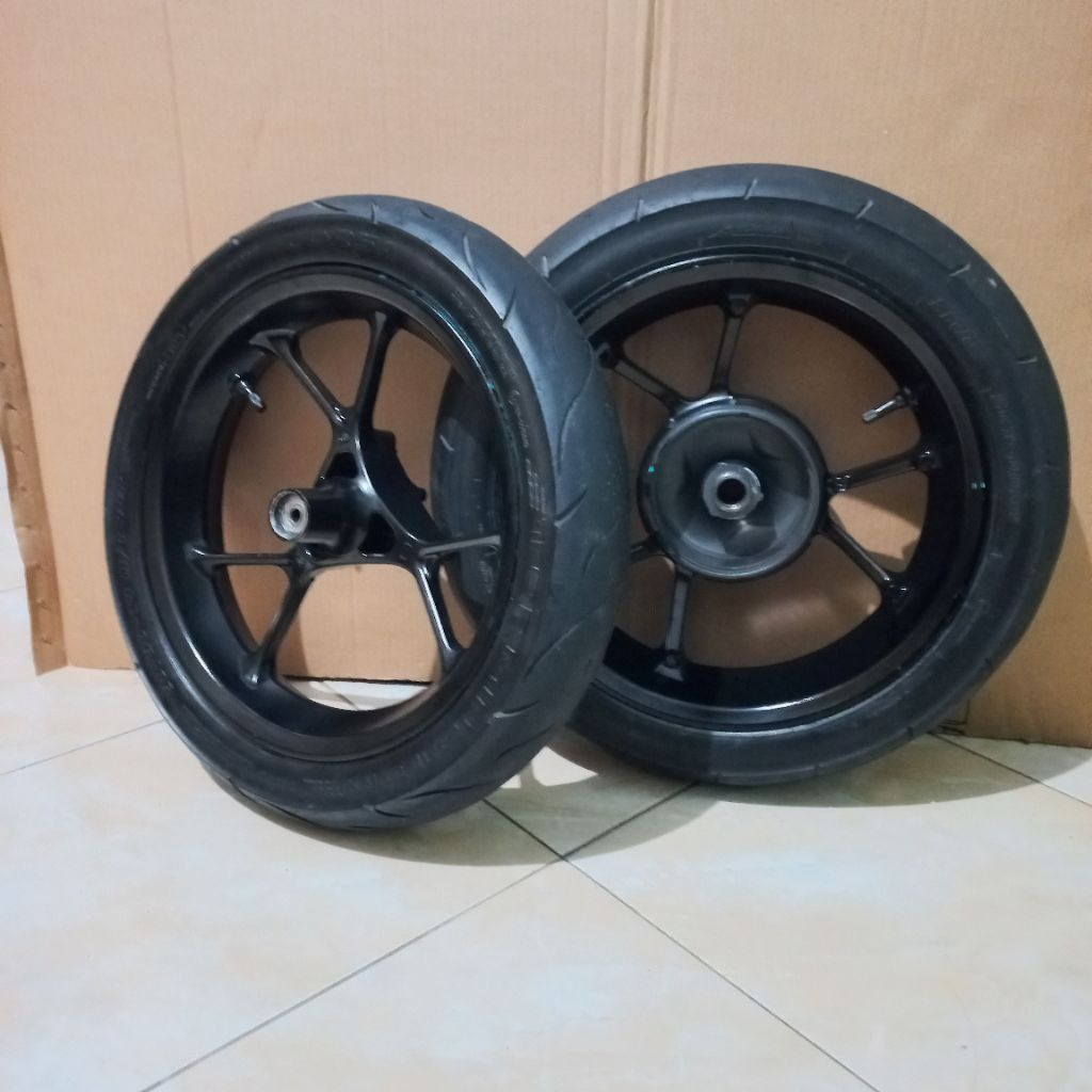 Velg sepasang depan belakang velk pelek pelg SET BAN Depan dan belakang Yamaha LEXI/AEROX B65 Origin
