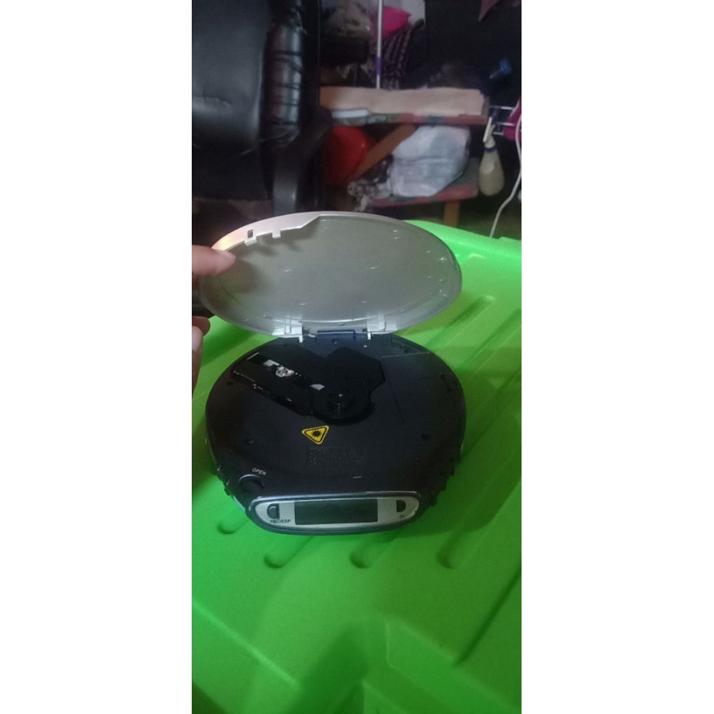 Viar 668K VCD CD portable player mati bekas service tidak terima retur