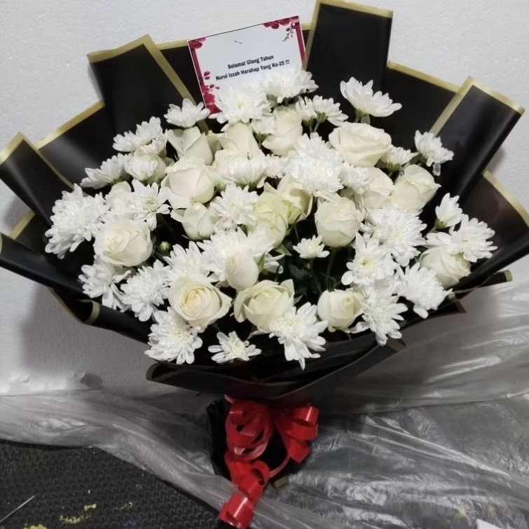 Bucket Bunga Bogor ulang tahun / wisuda / valentine / aniversary