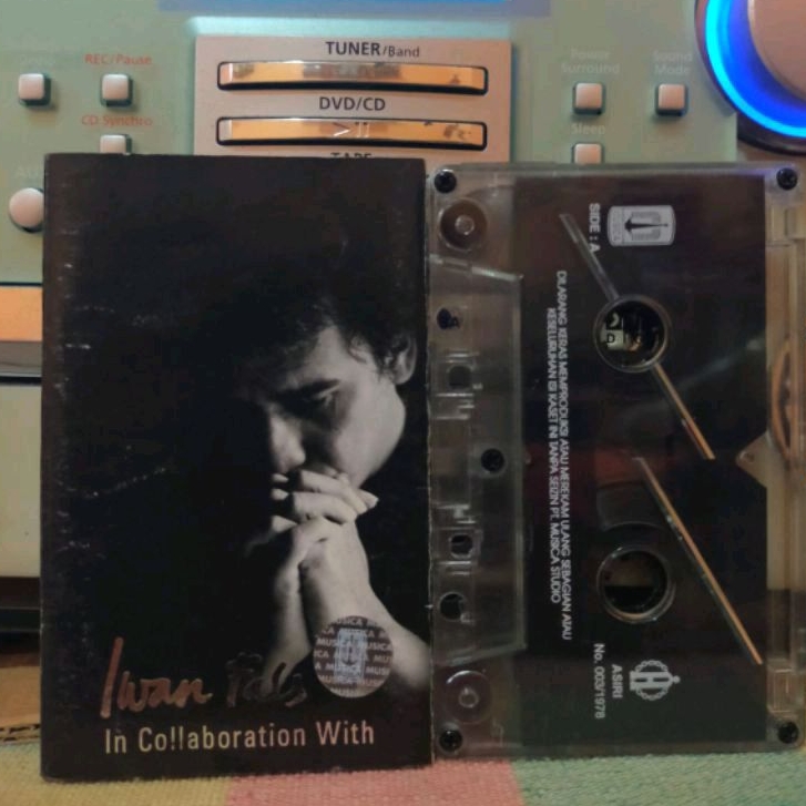 kaset pita Iwan fals in collaboration with