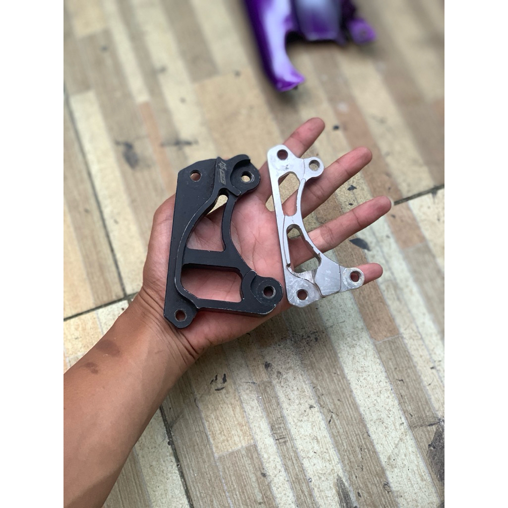 breket disc kaliper 220mm dan 260mm 2 piston brembo ktc formula untuk vario125 150 beat scoopy bekas
