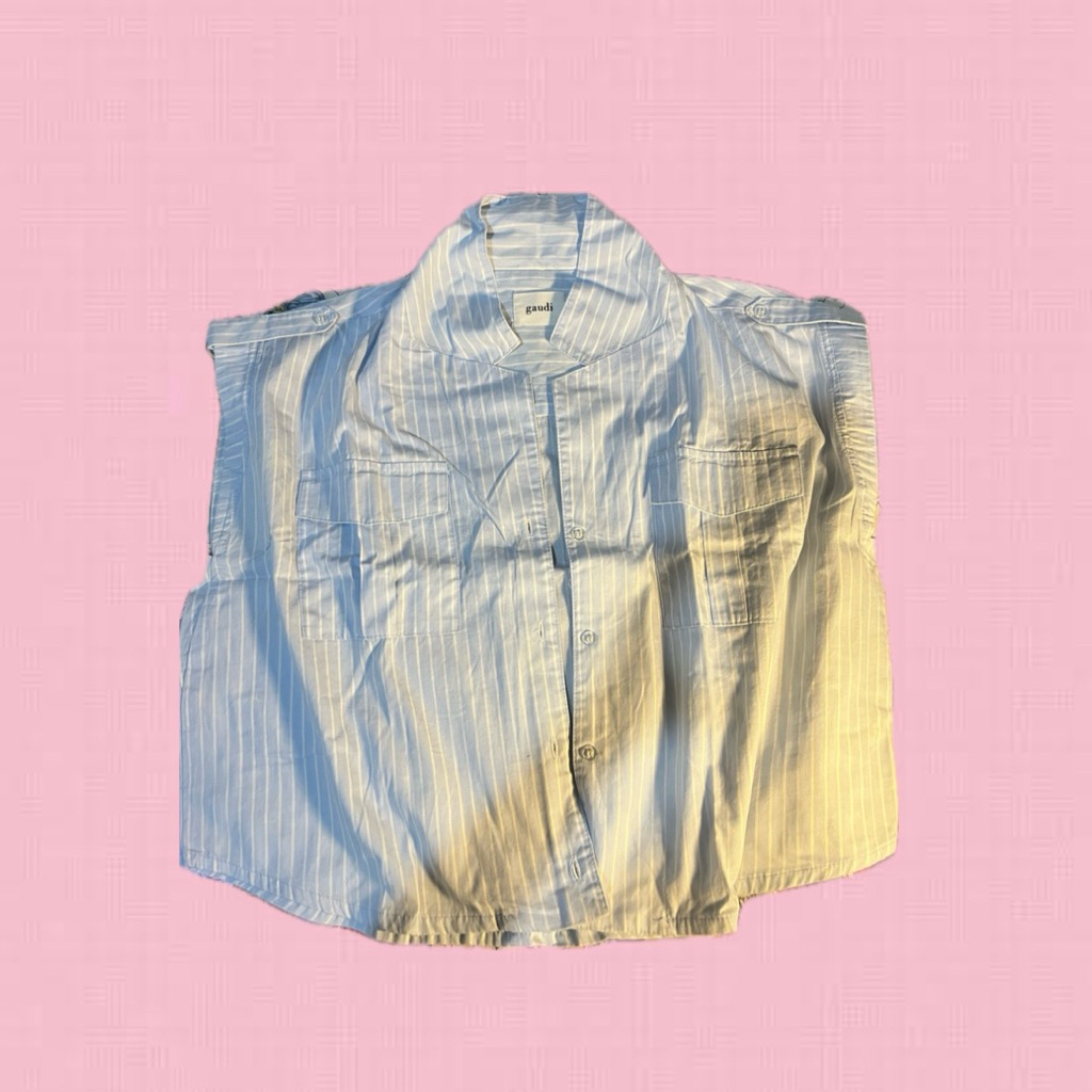 soft blue vest gaudi