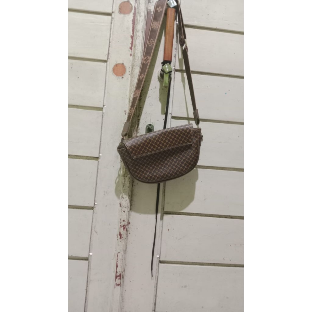 TAS PRELOVED 100.000 DAPAT 3