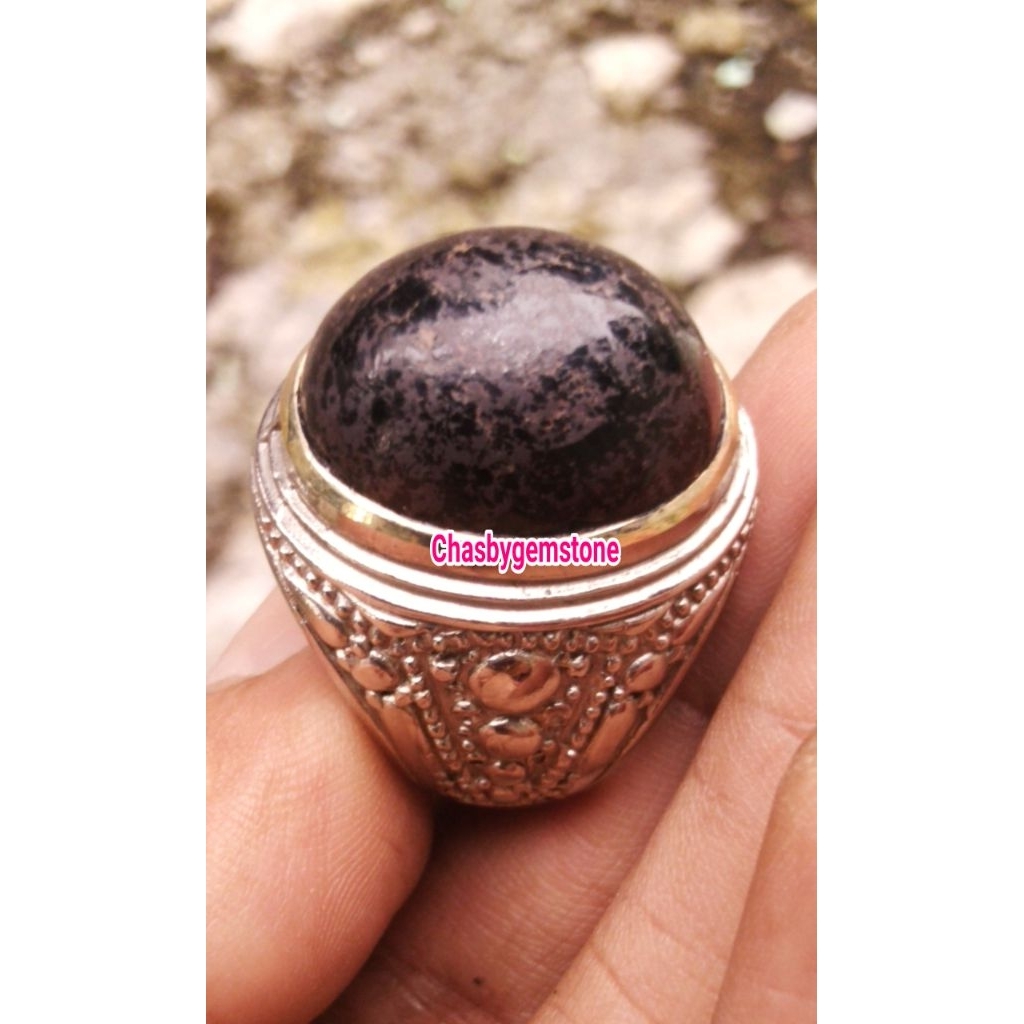 Natural Pirus Persia hitam legam-Batu Pirus Persia Hitam lawasan