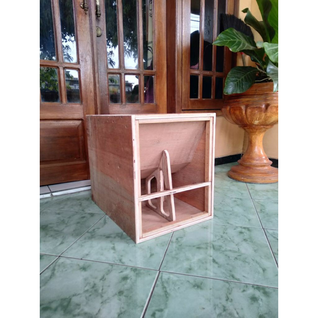 Box Speaker CLA 12 Inch Single (Full Meranti)