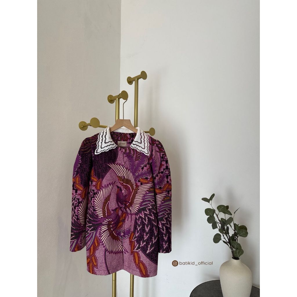 BATIKID OFFICIAL - Luvia Batik Blouse - Atasan Wanita Warna Ungu Kerah Renda Premium