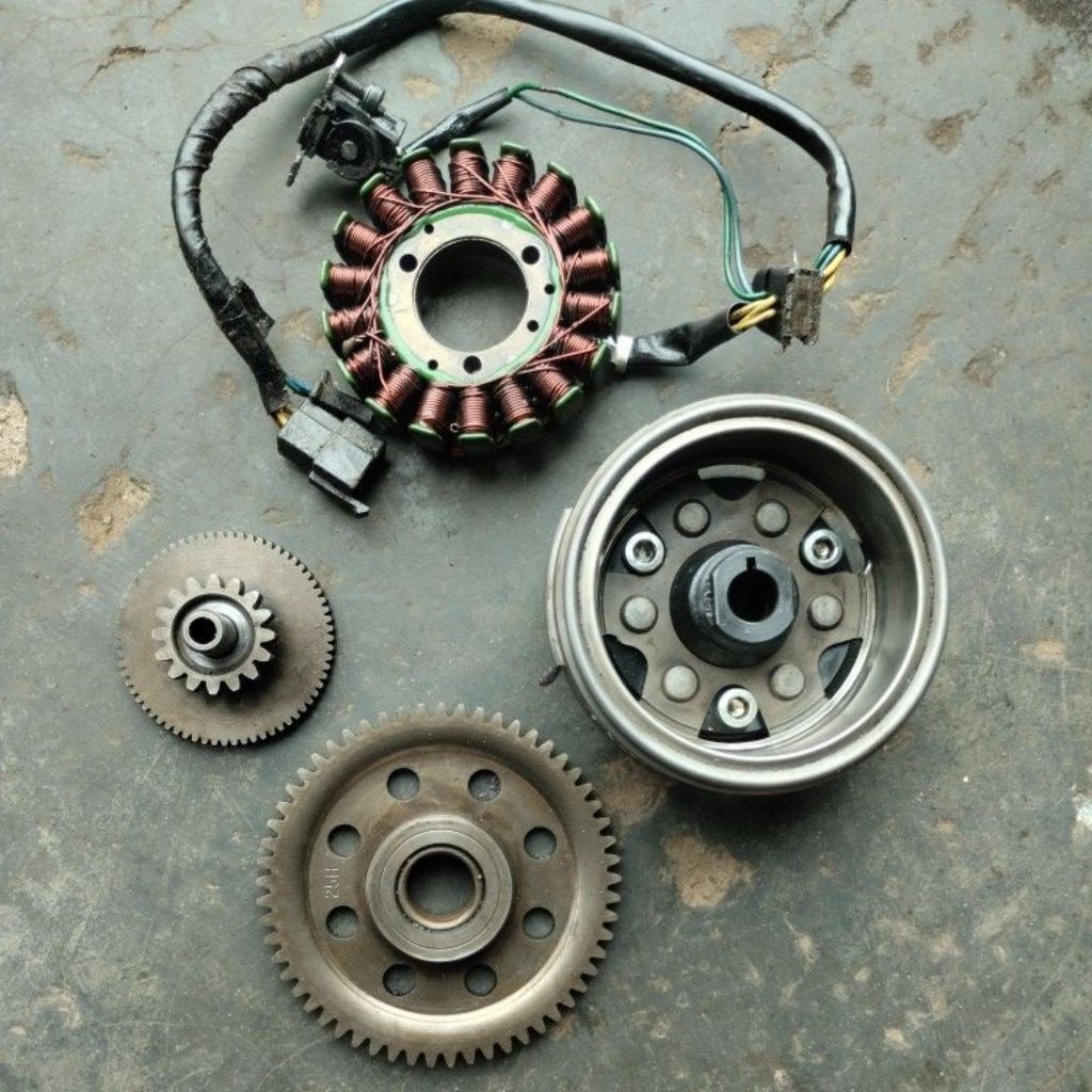 Spul set magnet Suzuki thunder 125 new original