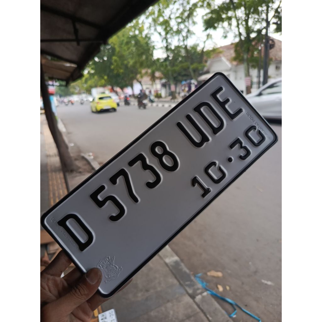 Variasi plat motor standar terbaru 2pcs