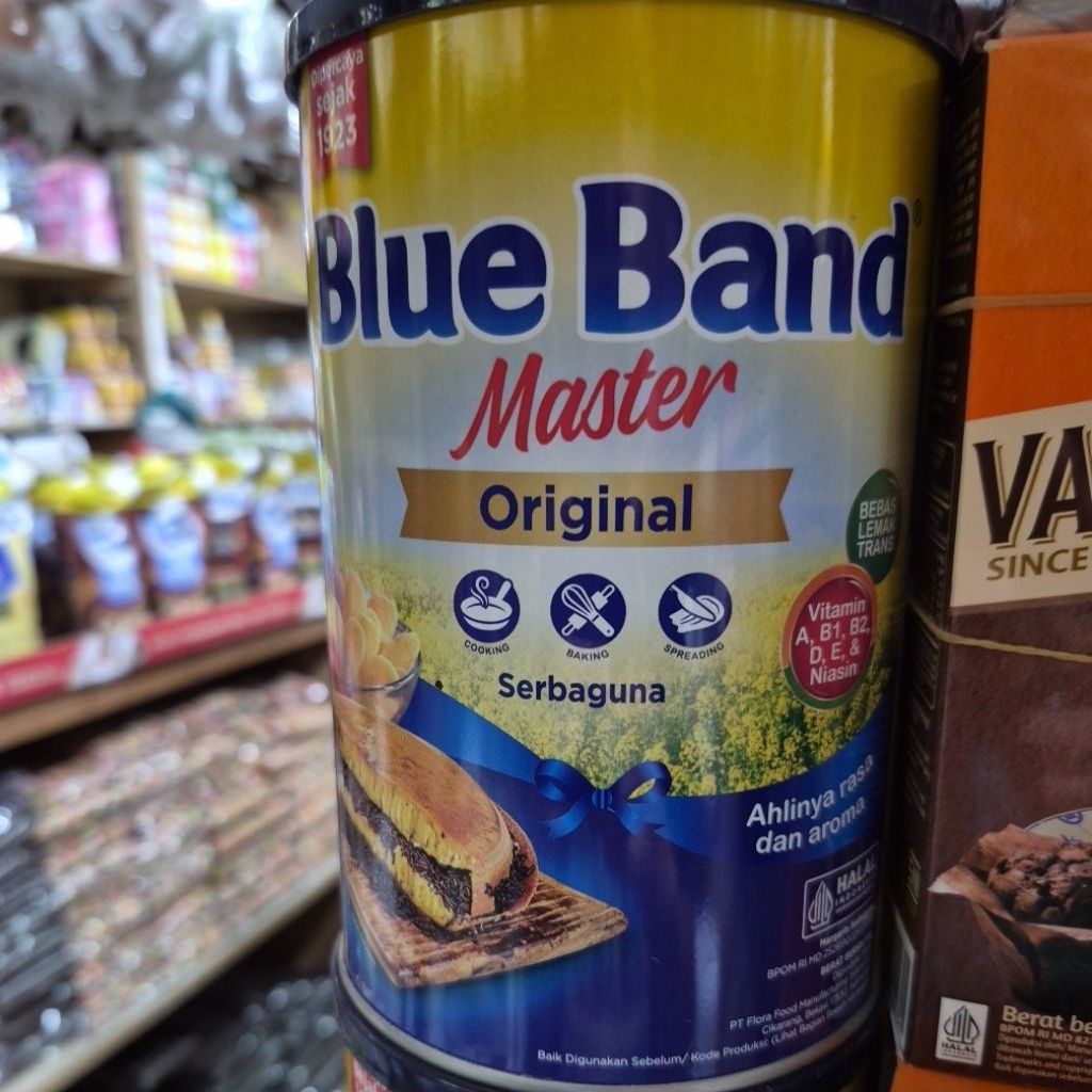 BLUEBAND 1KG KALENG EXP 07 2027