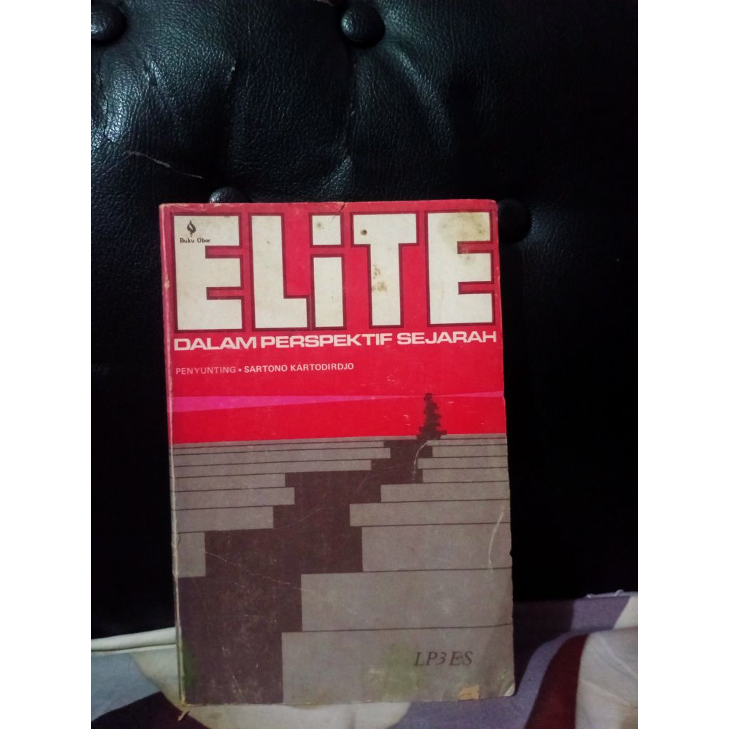 Elite dalam perspektif sejarah