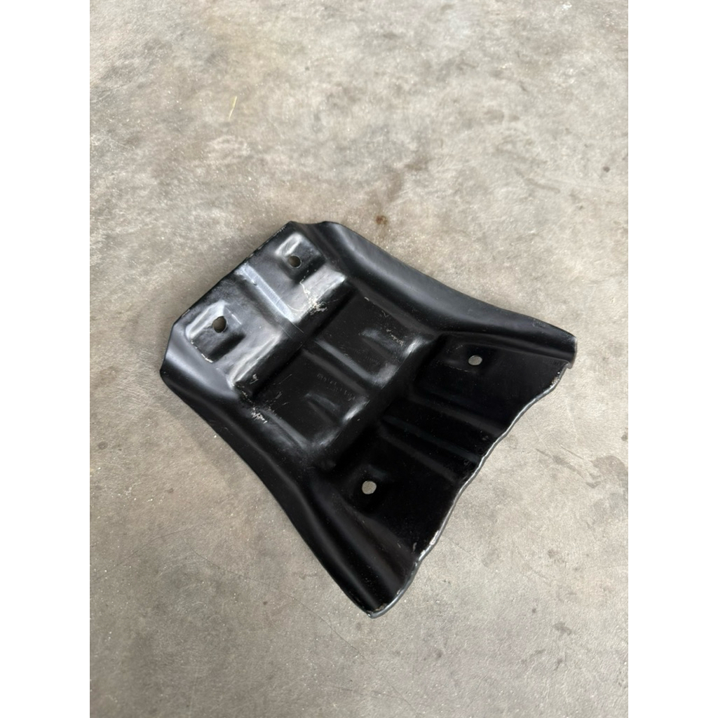Egine Guard/ Pelindung Mesin  Dt100