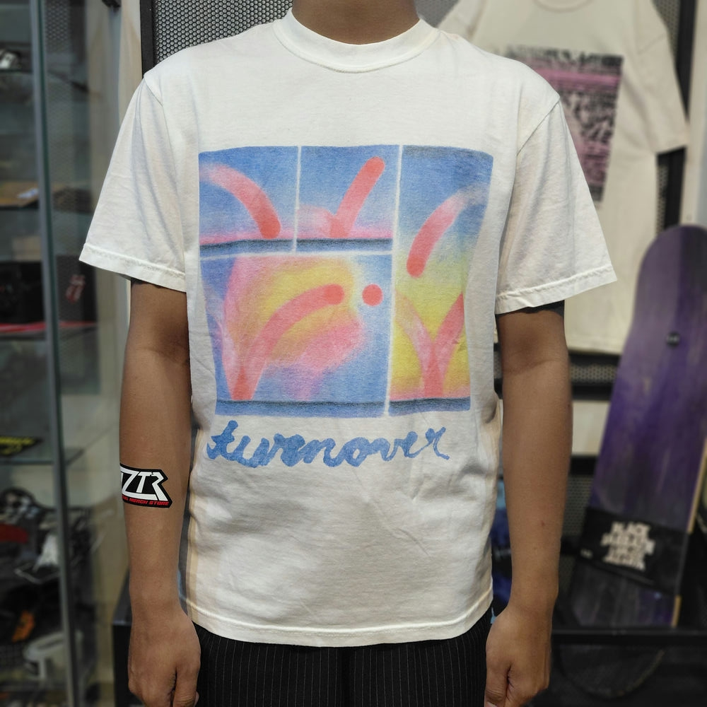Kaos / T-Shirt Band Official TURNOVER -RED RUBBER BALL ( IMPORT )