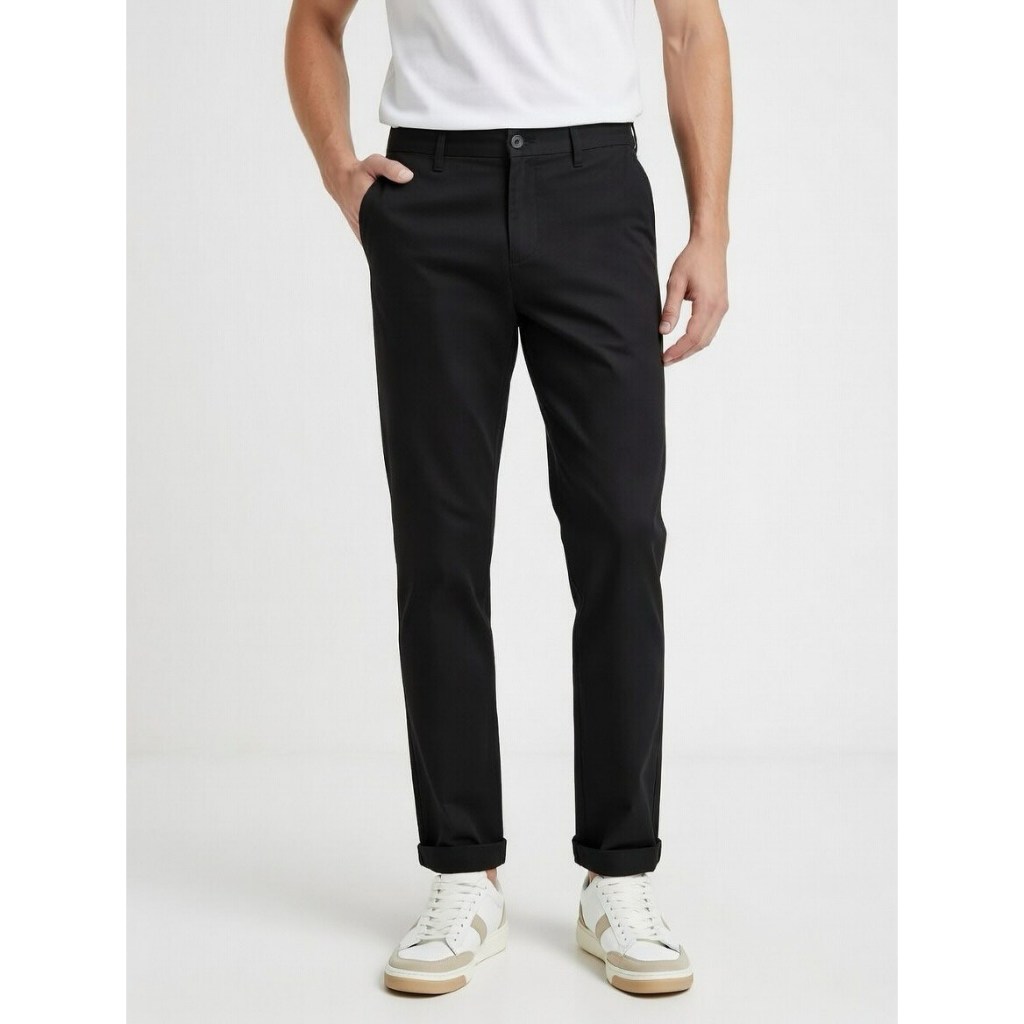 UNIQLO SLIM FIT STRETCH CHINO PANTS - BLACK (30)