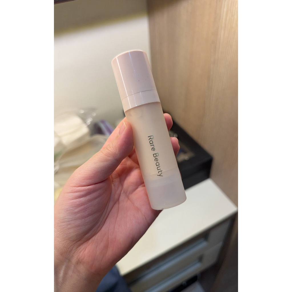 RARE BEAUTY ILLUMINATING PRIMER - PRELOVED ORIGINAL
