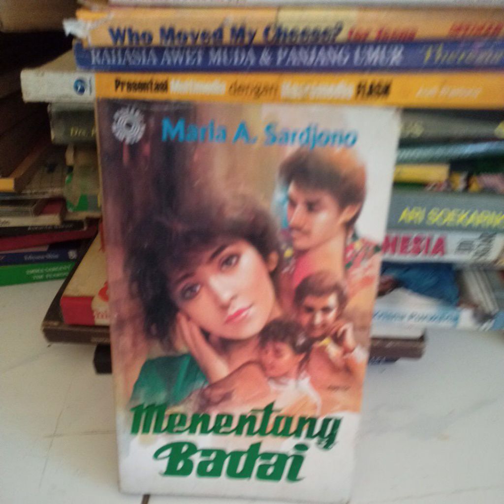Maria Sardjono menentang badai