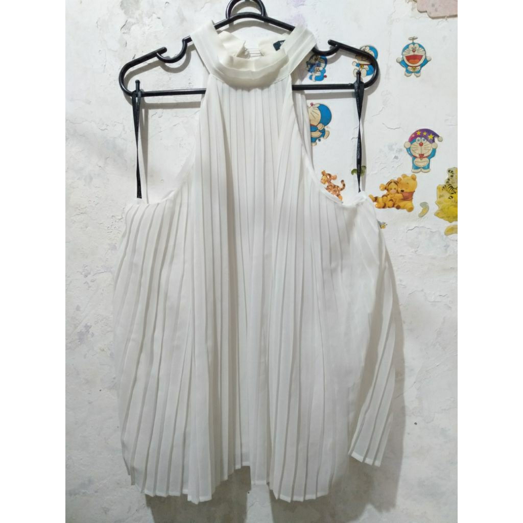 Atasan Blus Plisket (preloved)