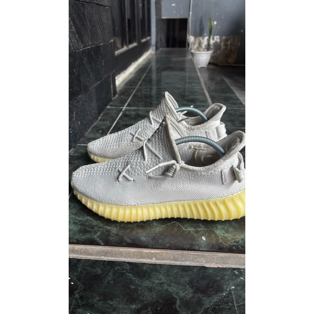 Sneakers Preloved