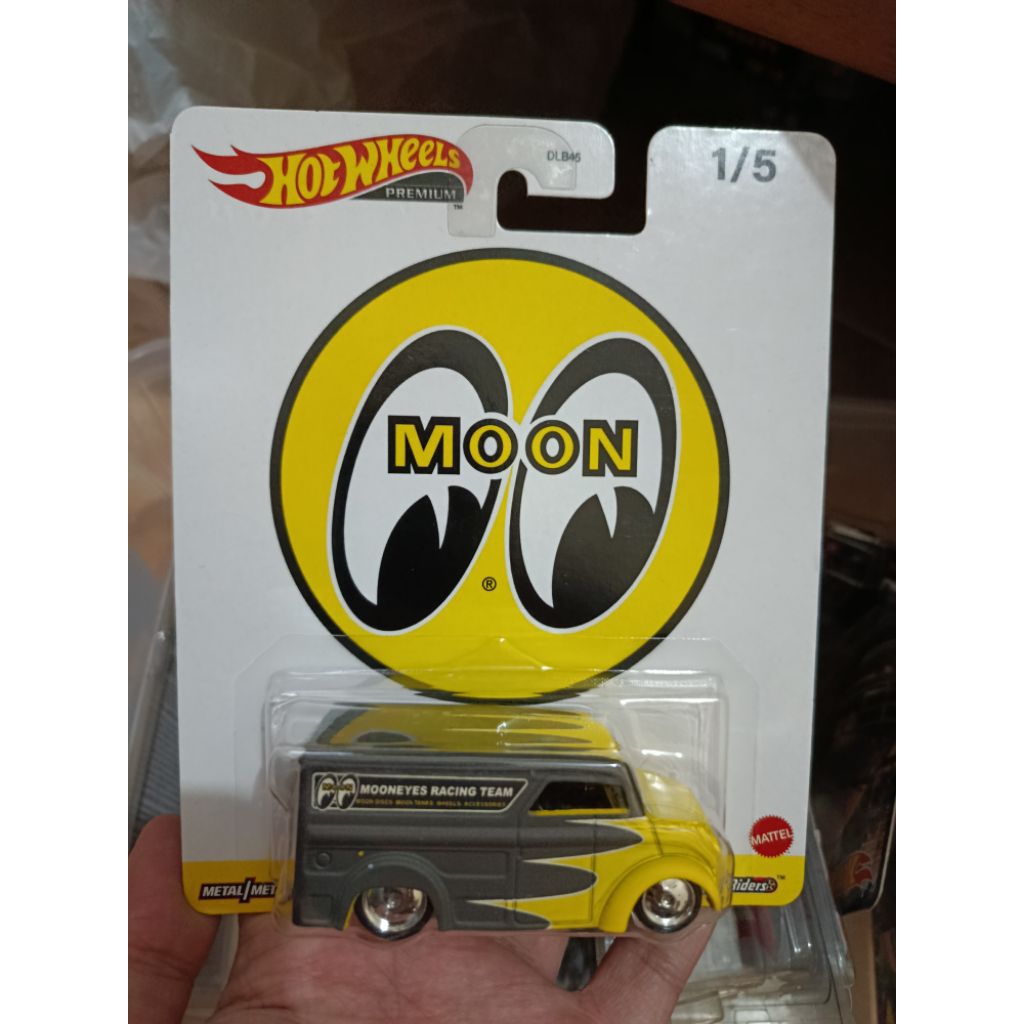 hot wheels dairy delivery mooneyes