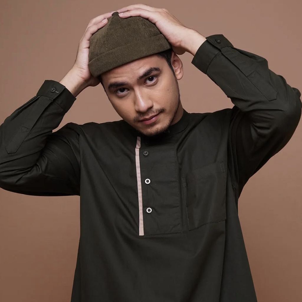 LELANG 50% BAJU MANDJHA IVAN GUNAWAN KEMEJA KOKO NAQEEB SHIRT