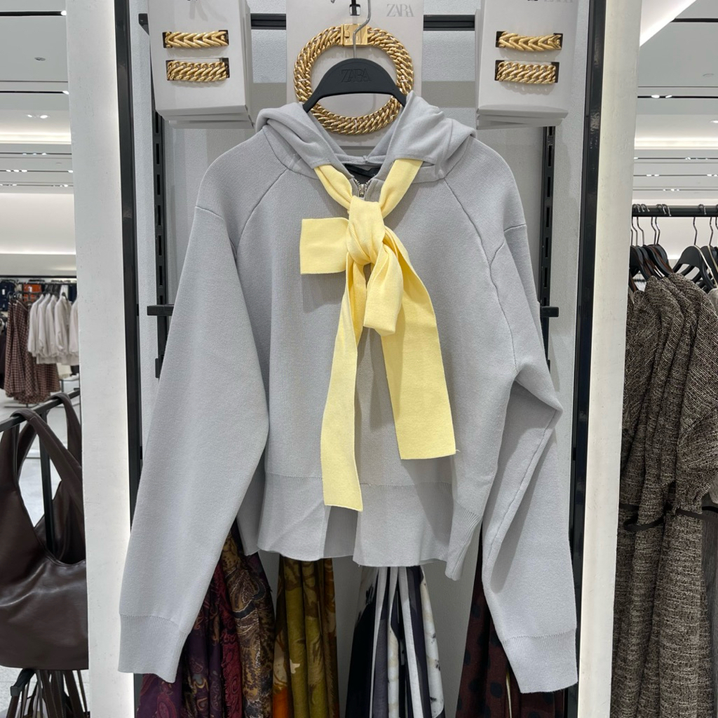 Hoodie Zipper Rajut ZARA Women jastip (jasa titip)
