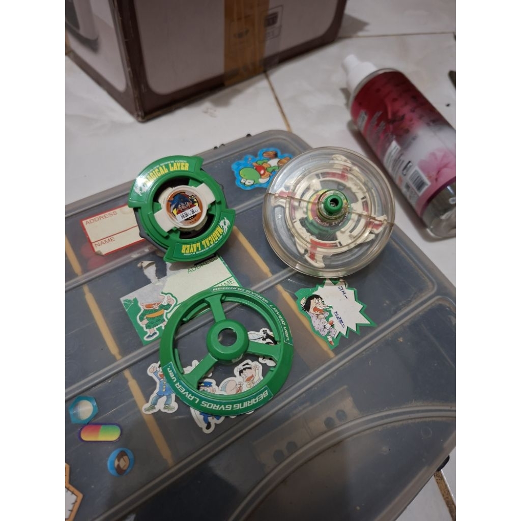 TAKARA BEYBLADE BAKUTEN ORIGINAL