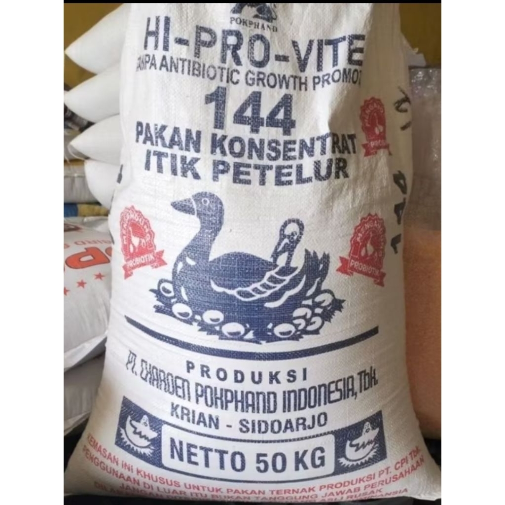 Konsentrat itik 144 pakan campuran hewan ternak bebek entok petelur 1 kilo