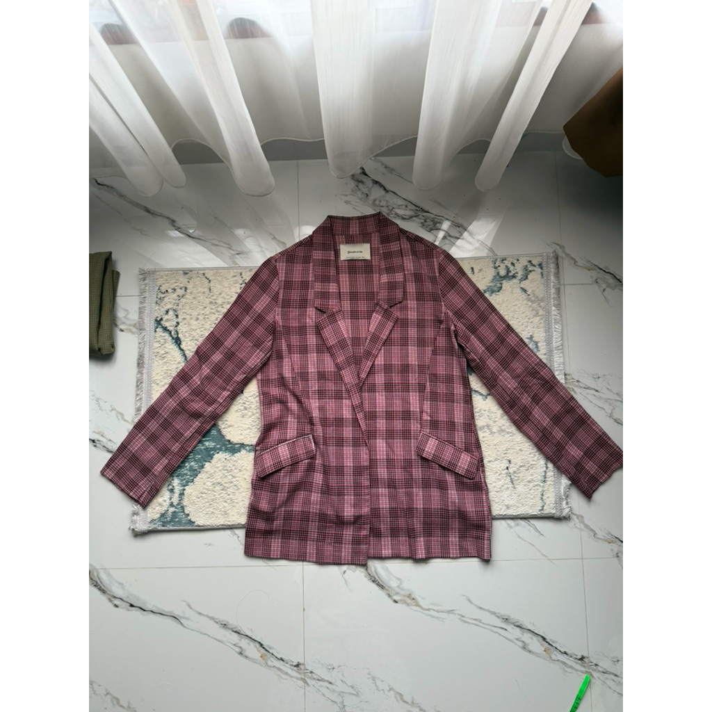 preloved blazer stradivarius size M