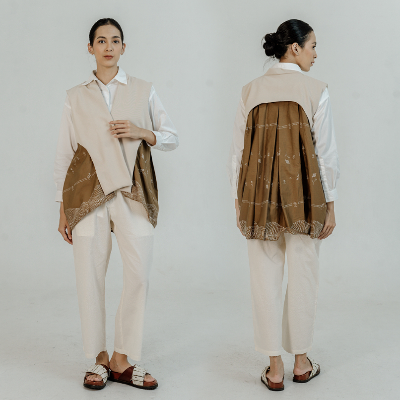 Dama Kara Kembali Outer