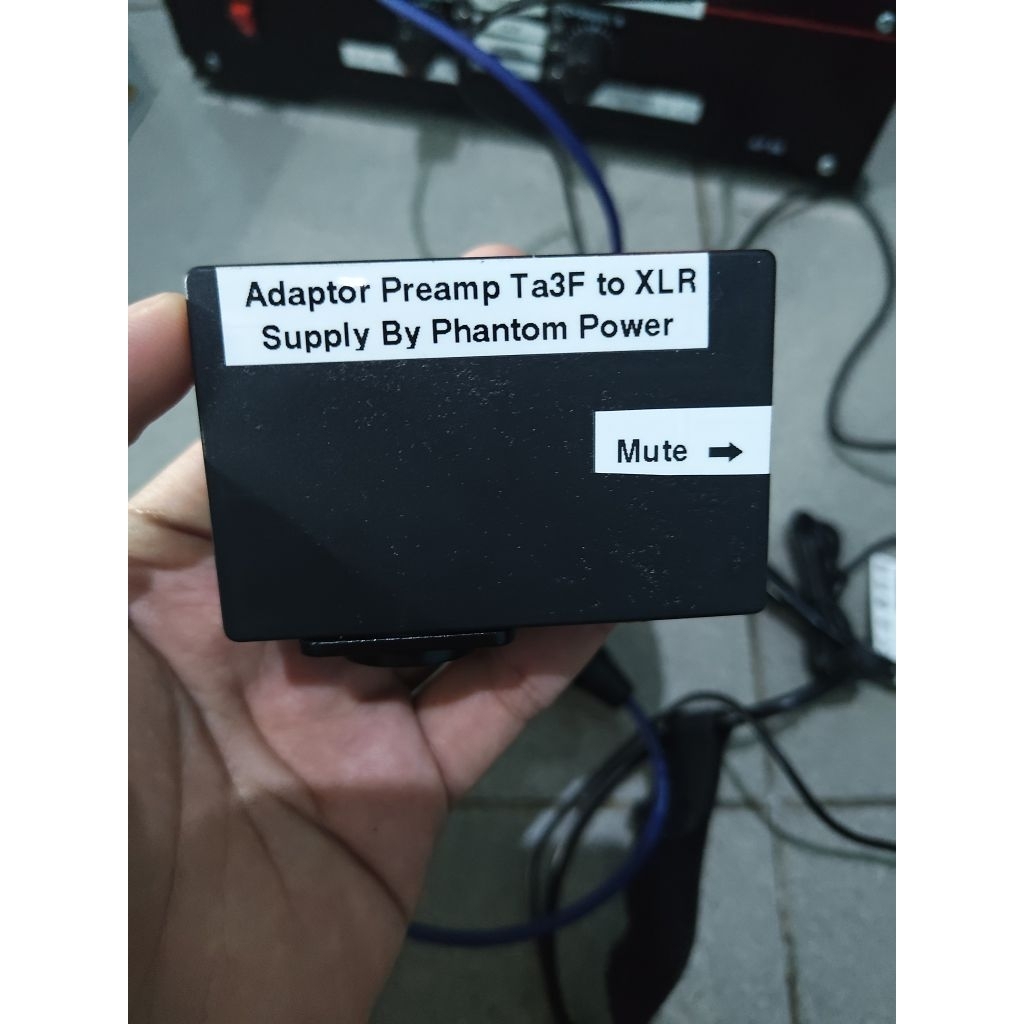 Adaptor preamp mic condenser wireless to wired Ta3f/ mini-XLR 3 pin to XLR Supply phantom power
