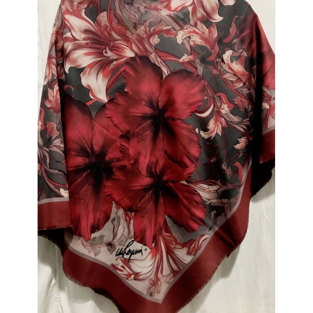 IDA ROYANI MOTIF BUNGA