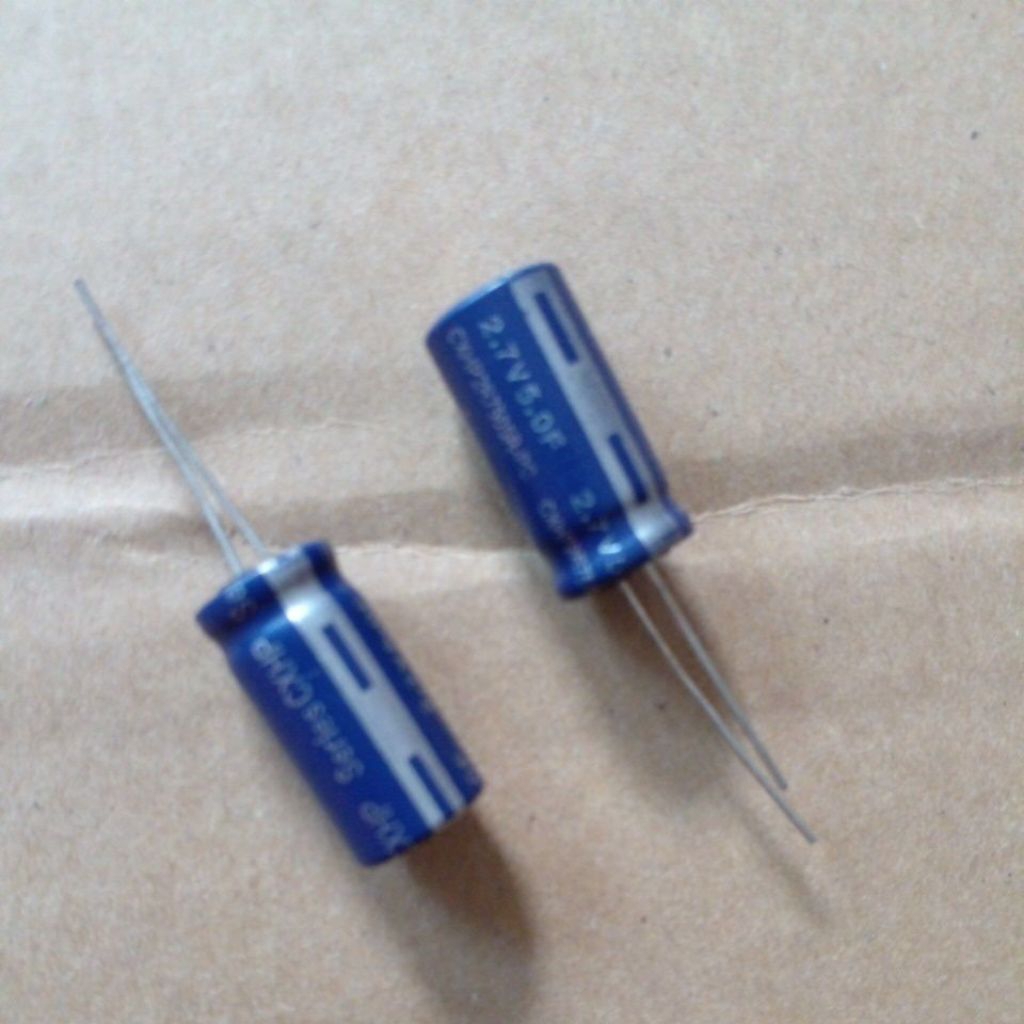 kapasitor 5.0F - 2.7 V