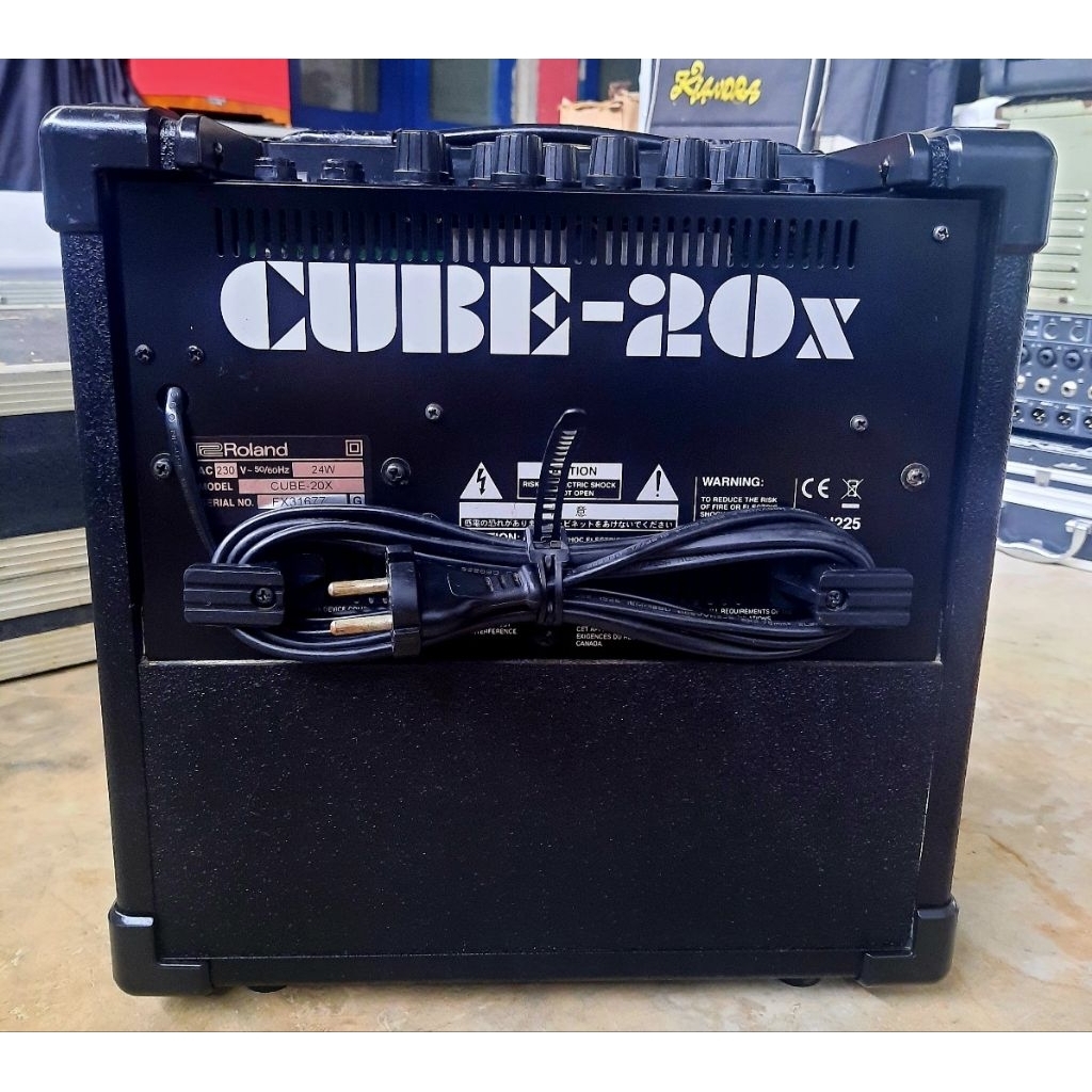 ROLAND CUBE 20X