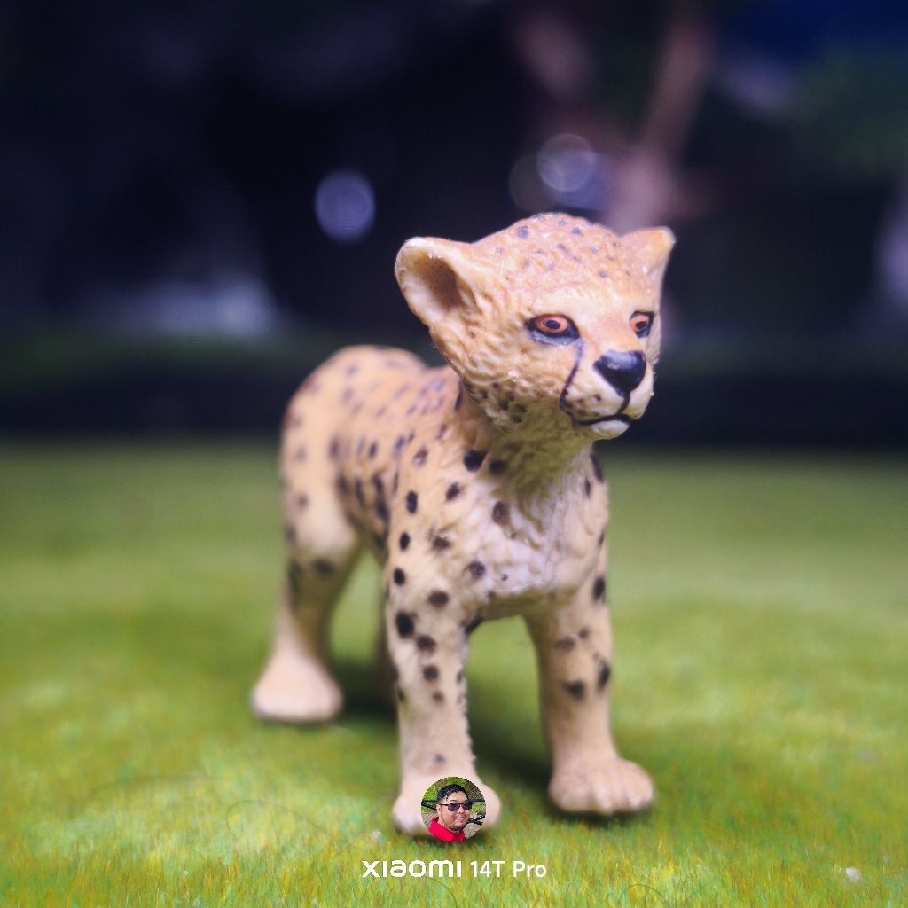 Schleich Cheetah cub figure