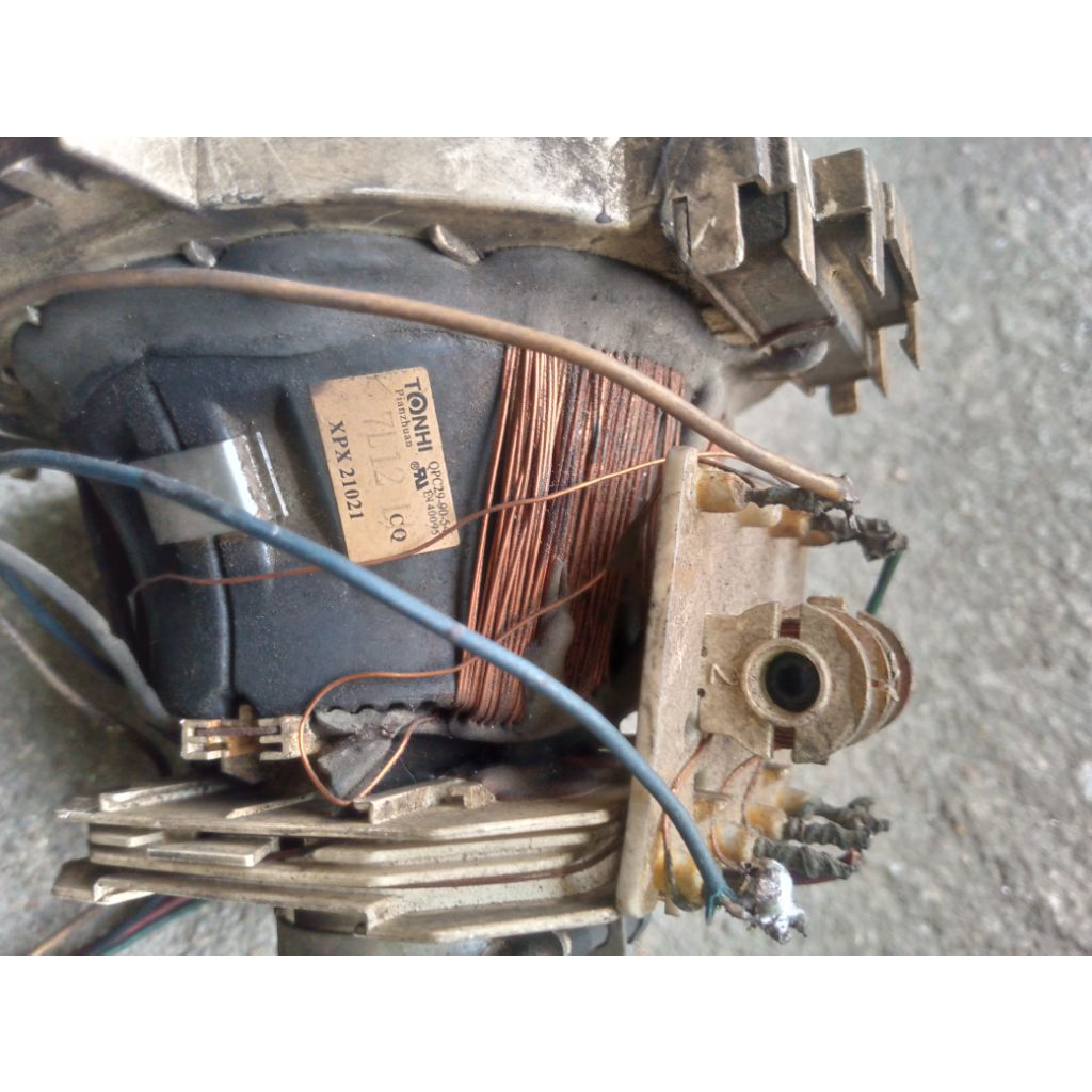 Yoke, konde TV tabung flat 21inc merk sharp, normal.