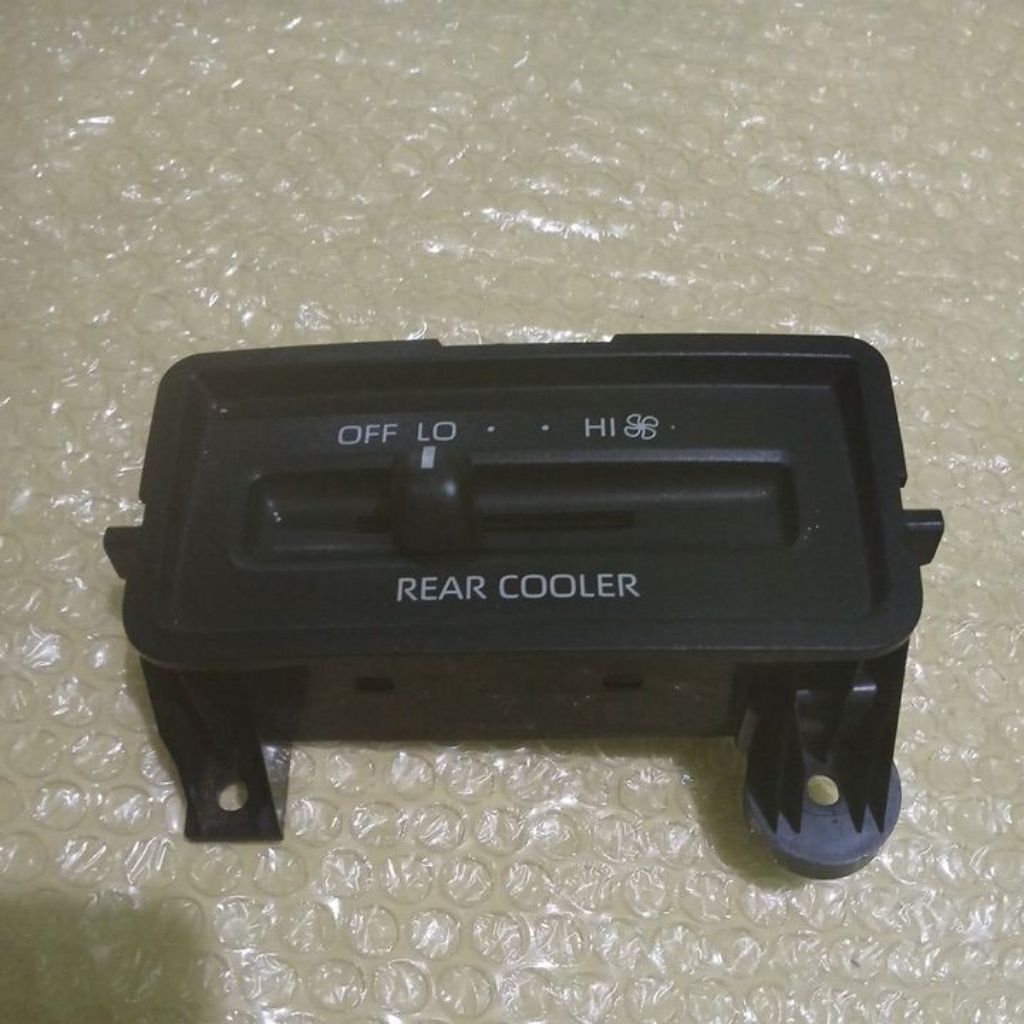 SAKLAR SWITCH AC MOBIL UNIVERSAL ORIGINAL