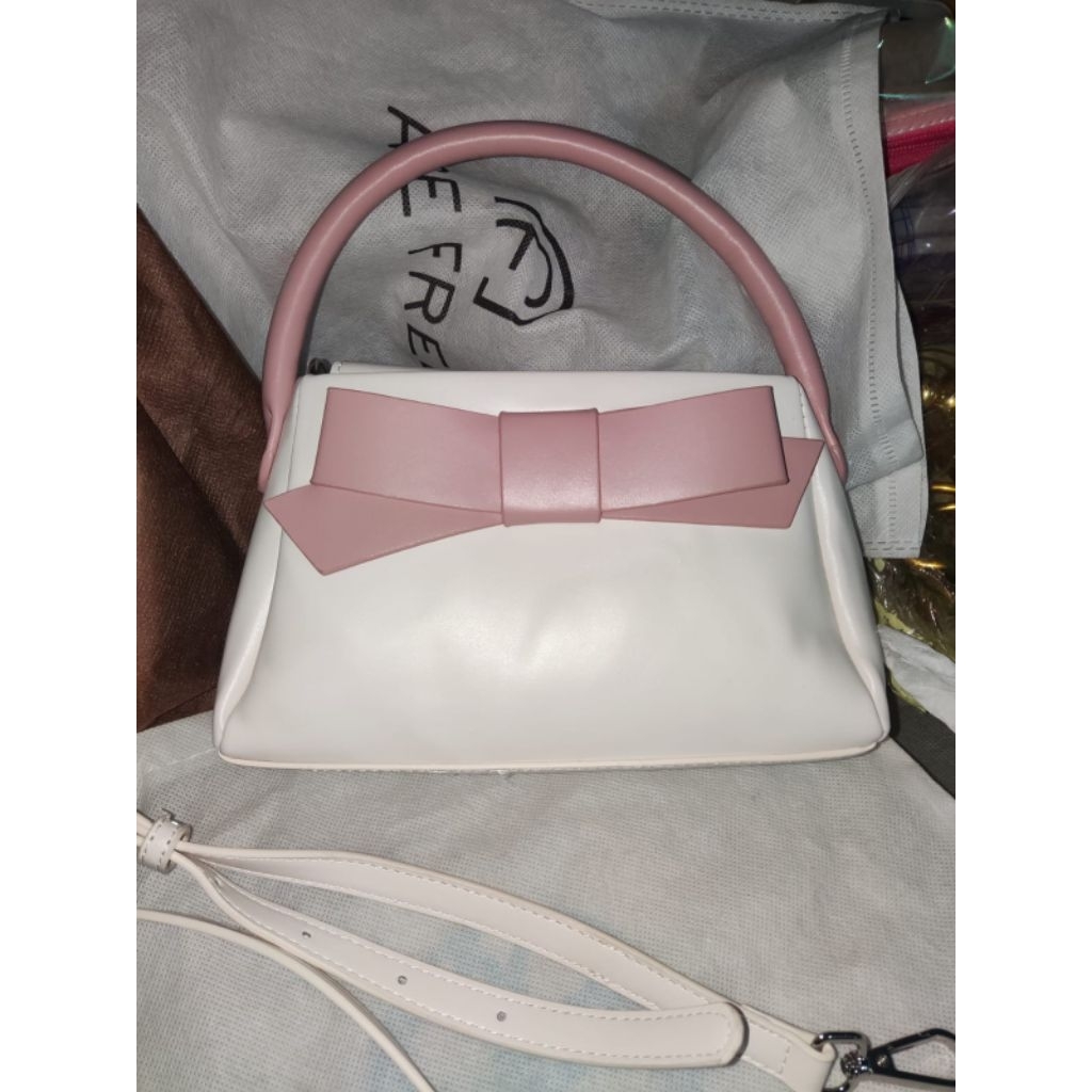 preloved/pl/second tas age free mini like new