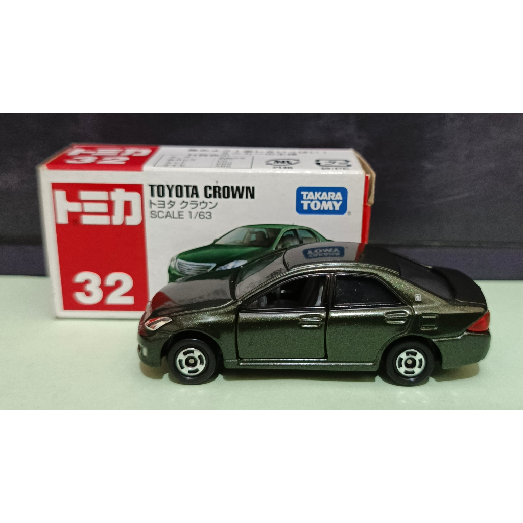 Diecast Tomica 32 TOYOTA CROWN
